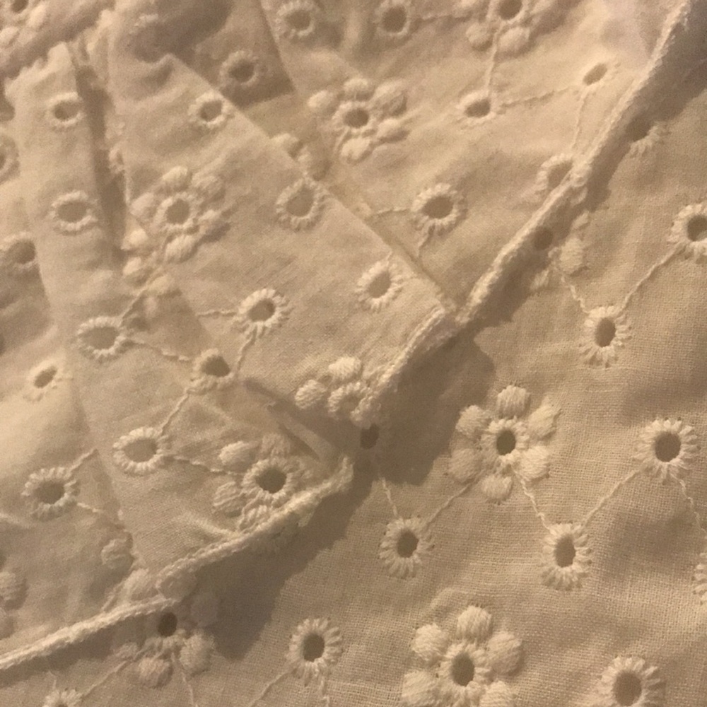 Chelsea & Violet white asymmetric eyelet dress. Size 4T - Picture 9 of 16